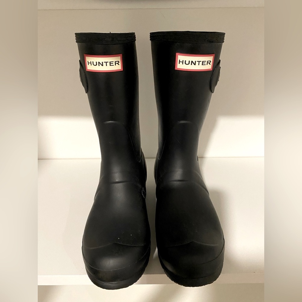 Women’s Hunter Rain Boots size 6